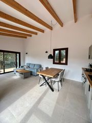 Location Mas  Sa xorca. Casita de campo de diseño con aireac, chimenea y máxima privacid