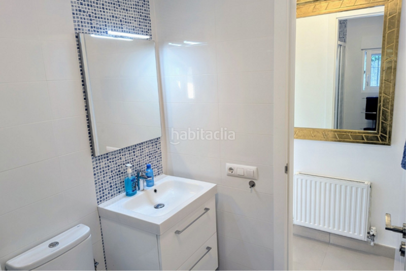 Foto 6ea1f867-2c71-4046-8cc8-024971f393d7. Chalet mit heizung parking pool in Casco Urbano Moraira