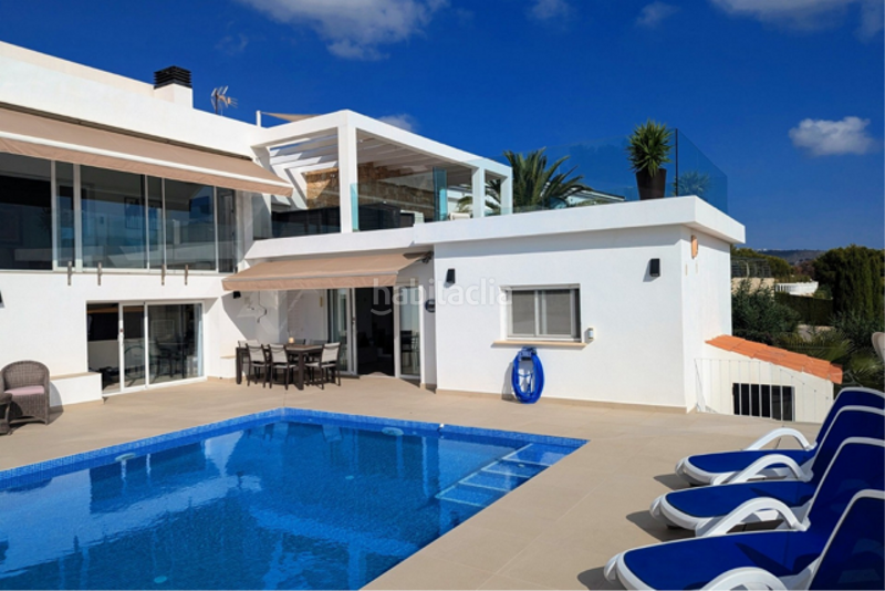 Foto b83012e5-cd1f-4f5e-b2db-25ff502b9453. Chalet with heating parking pool in Casco Urbano Moraira