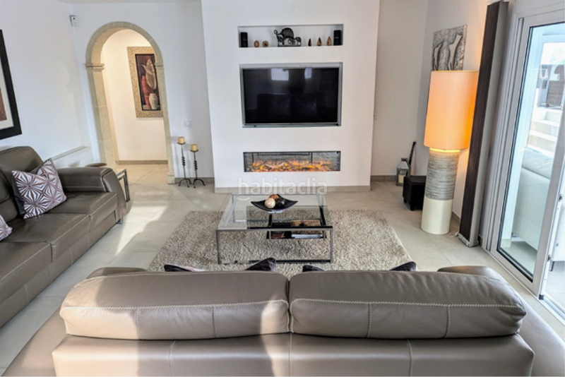 Foto 650a5bf8-0a86-45ef-b7c4-af0f35cf2552. Chalet en Casco Urbano Moraira