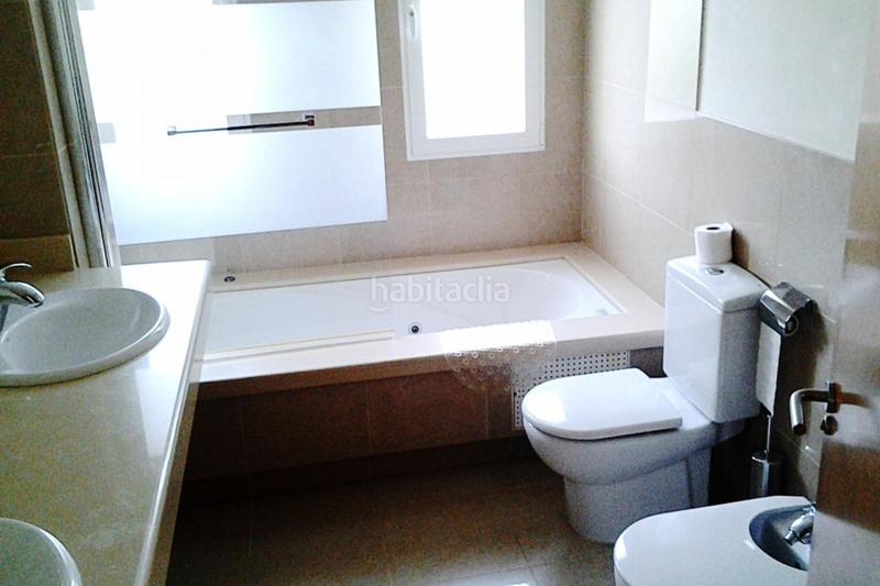 Foto 5b7e0679-228e-4b0f-b3a5-754c37c9c5f5. Chalet con riscaldamento parcheggio piscina in Altea ciudad Altea