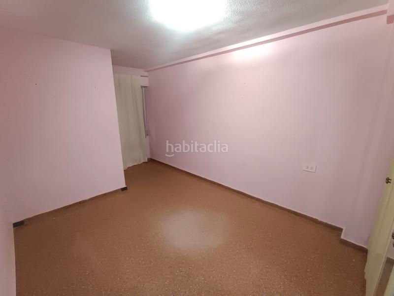 Foto 6742a0d6-4495-4f6f-af04-0278ab88048e. Lloguer pis a carrer alacant 3 a Foios