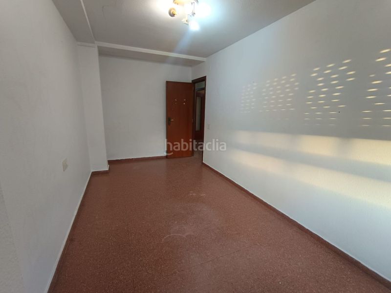 Foto 8e3b0a1d-b24d-49f8-9a4f-2732c3a05c28. Rent flat in Foios