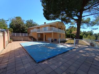 Xalet  Foia dels ángels. Chalet en venta en villarreal  vilareal, 5 dormitorios.