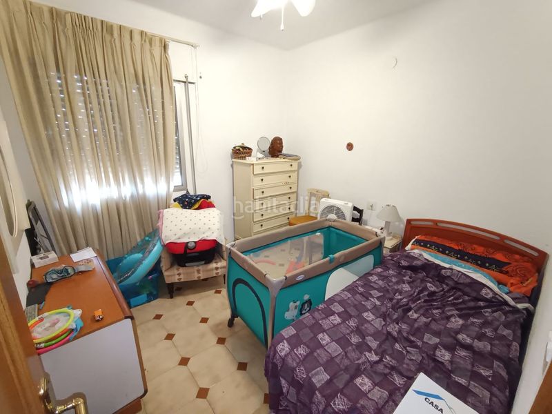 Foto fd9b7bb0-f41d-4b55-a249-ae907fac6fdd. Chalet  en venta en betera, 5 dormitorios. en Bétera