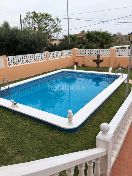 Foto b3f03c9d-7b90-49f1-bf84-343c4ec63c9a. Xalet amb xemeneia aparcament piscina a Pau Lledó Castellón de la Plana