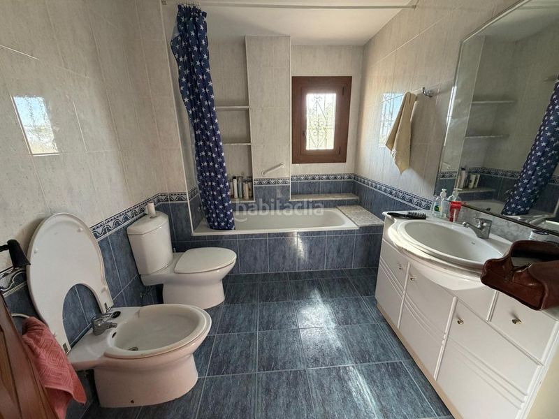 Foto 5bdb5f1d-a1e4-45e1-bd96-f9a3543426d4. Chalet avec parking dans Torreblanca