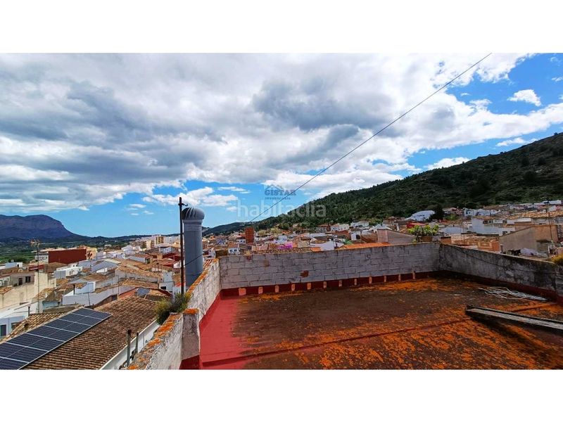 Foto 1cc7ffab-da91-4417-8451-c8c3ee634401. Casa amb calefacció a Pedreguer