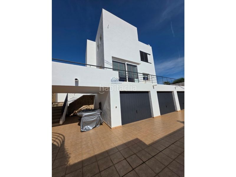 Foto 2f3009a4-a10d-47a4-ad85-27f4006f4046. Xalet amb calefacció piscina a Pedreguer