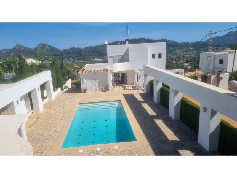 Foto 43cf9da9-56ae-4e67-94b4-06e7cc0a6f6e. Xalet amb calefacció piscina a Pedreguer