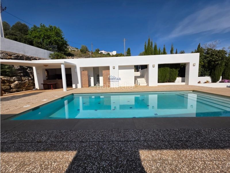 Foto 8f28f0e0-385a-4e2d-97d9-41d261f2bbbd. Xalet amb calefacció piscina a Pedreguer