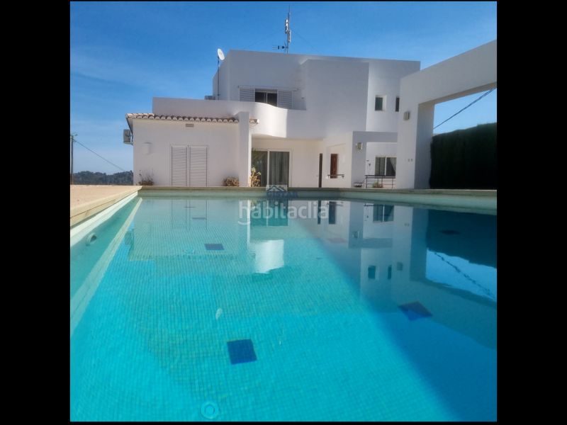 Foto bd4f2d03-6e3f-46e7-b4dd-0a7feea5bf07. Xalet amb calefacció piscina a Pedreguer