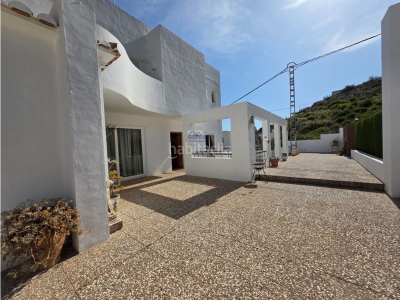 Foto c37cb3c3-d7f1-447d-aa44-e7be8183de1e. Xalet amb calefacció piscina a Pedreguer