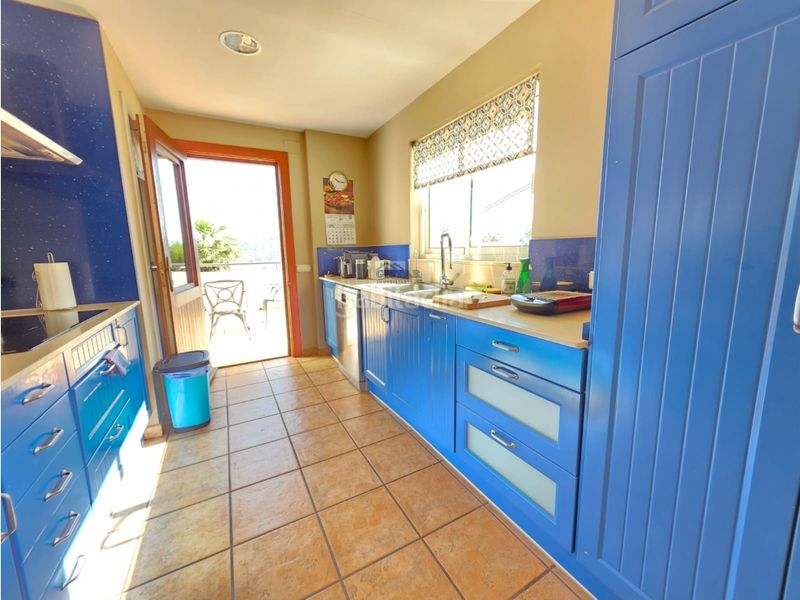 Foto f89c2286-6af1-4f9b-ba7a-136662d1868b. Xalet amb calefacció piscina a Pedreguer