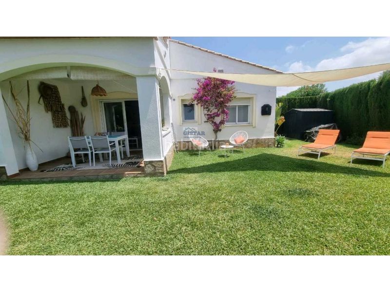 Foto 98a11281-0e27-4435-b534-c867d92571a2. Casa amb calefacció piscina a Beniarbeig