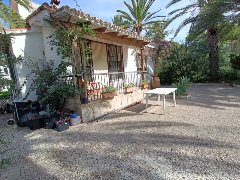 Foto b9279a05-414f-4890-990f-8ff56f807463. Chalet en El Puerto Dénia