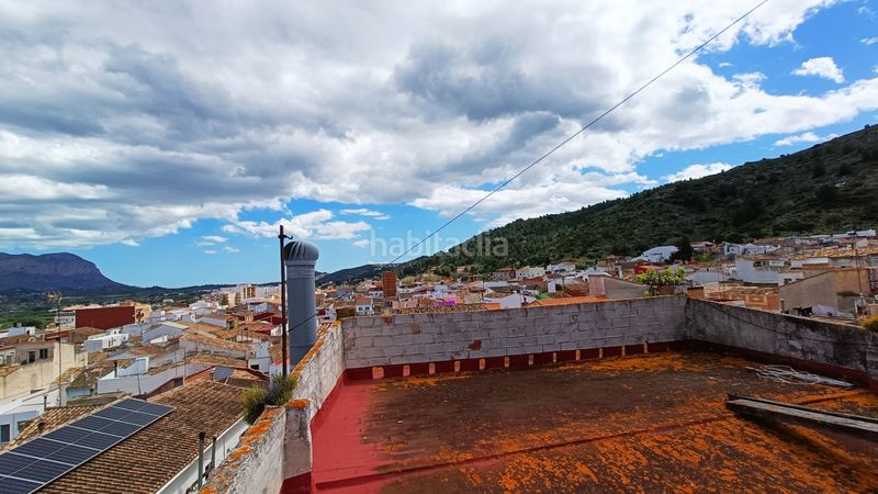 Foto 04c4d90c-7a7b-4483-80f2-bb7f7f5b0ae8. Edifici a Centro Pedreguer
