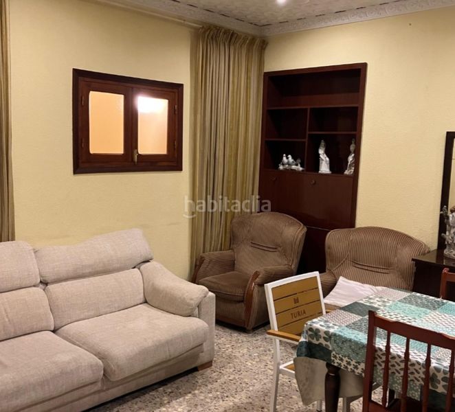 Foto 48bddbbd-d56a-40de-a314-3875e2b5e3bb. Edifici a Centro Pedreguer