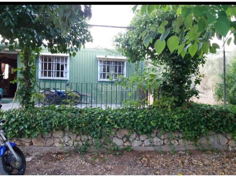 Foto ea99f700-530a-47ce-8b9b-2a6d1bbb4f14. Terreno residencial parcela vallada edificables en Alcalalí