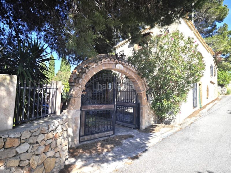 Foto cd0e9c44-b9a8-4110-8930-89deb8952d68. Masia amb calefacció aparcament a Benissa pueblo Benissa