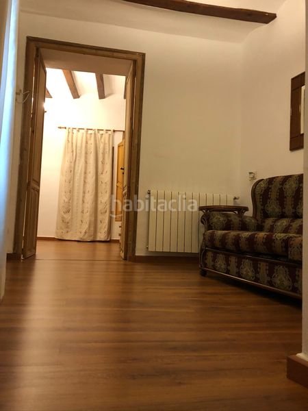 Foto d8e7c322-1a62-4068-8839-afcc0af72b4b. Edificio in Penàguila