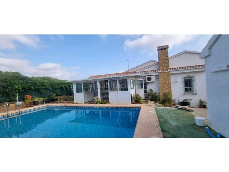 Foto c63cc377-72d9-4a63-9c3c-42f1411f3e72. Chalet venta chalet en denia en Centro Urbano Dénia