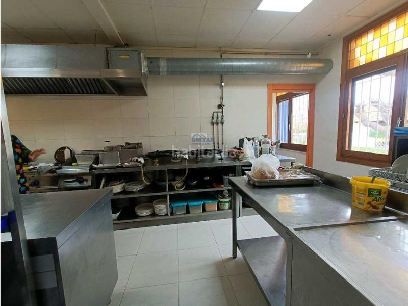 Foto 6a5ea9c6-6022-4c6a-9b78-63e9f4fda454. Local comercial venta cafeteriarestaurante en denia en Dénia