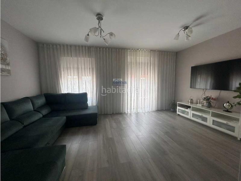 Foto e945f0dd-13e1-4dab-bb96-0c8b7d3f0f56. Casa venta casa en Oliva pueblo Oliva