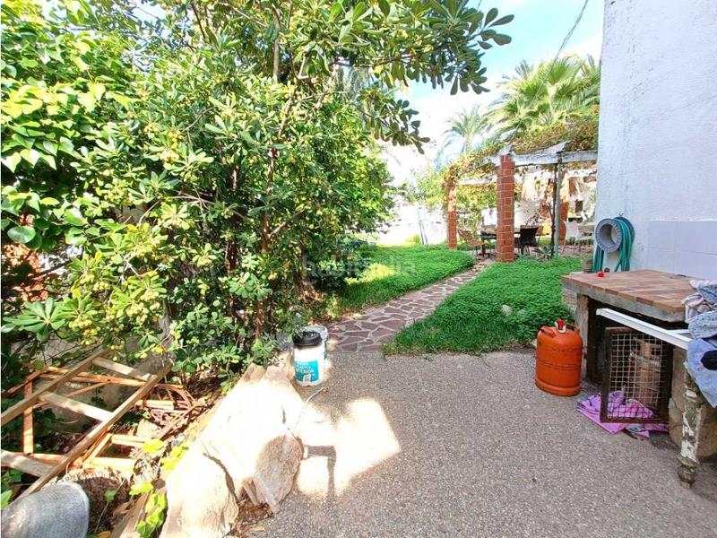 Foto 3e66eec8-bd80-4430-922b-83267023b783. Chalet dans Centro Urbano Dénia