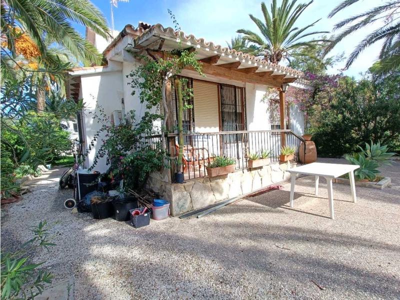 Foto ae5d648b-4916-4c5a-8db5-f05a32a80ae5. Chalet dans Centro Urbano Dénia