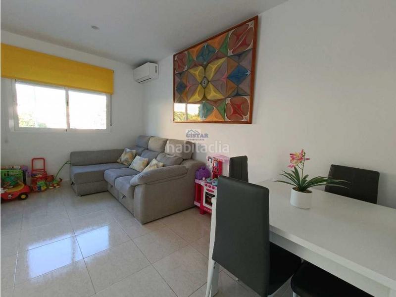 Foto 6655a019-e6d0-4484-8aa1-5f9a468e516d. Dúplex amb calefacció piscina a Sagra