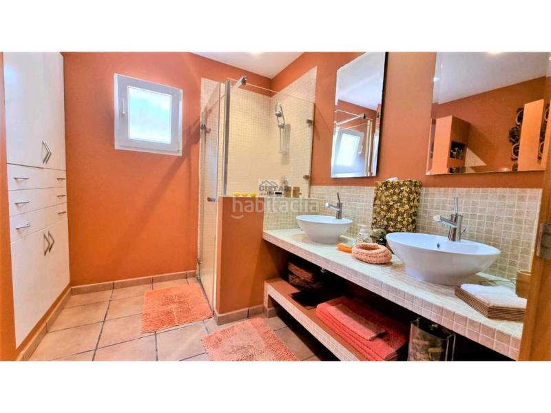 Foto 2b2f82f7-2d80-4a45-bc28-c99bd36ba871. Chalet avec chauffage piscine dans Centro Urbano Dénia