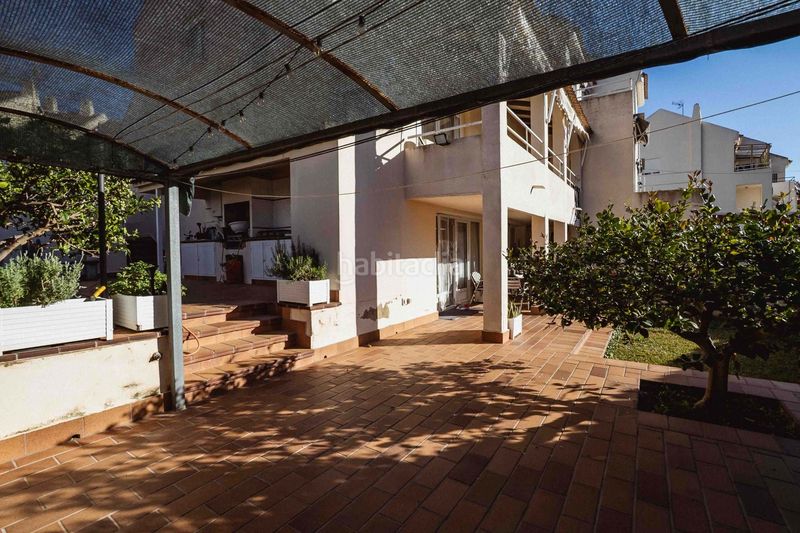Foto 0edffea3-e9f5-4cf5-a9c5-800b53c5e606. Chalet con parcheggio in Sierra Helada Benidorm