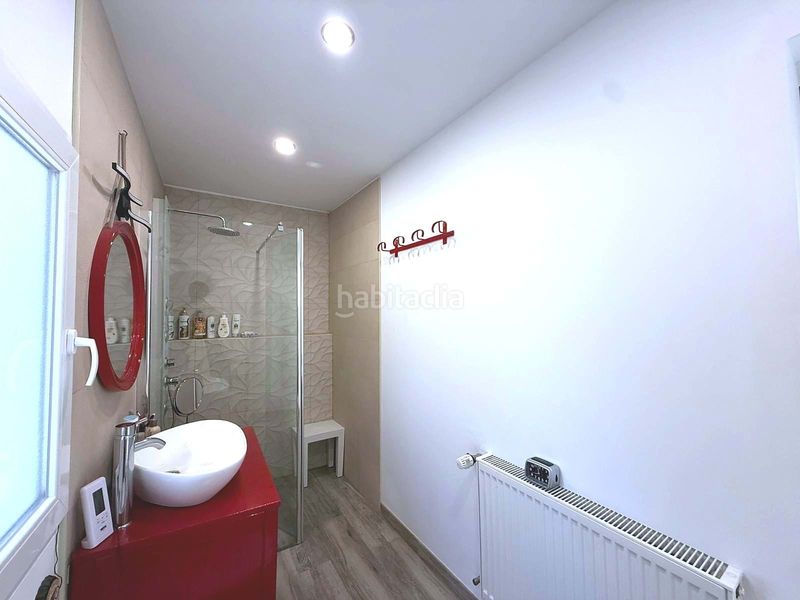 Foto dc30eb3f-1c89-49d0-b182-fbdab74920bd. Piso en Sella