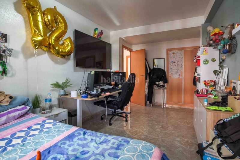 Foto b9556fa0-ef15-4af2-a07e-b6e91c213e62. Flat in Playa Levante Benidorm