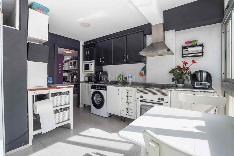 Foto 36d06086-a8c4-4eed-b017-f7e03ef69964. Pis a Playa Levante Benidorm