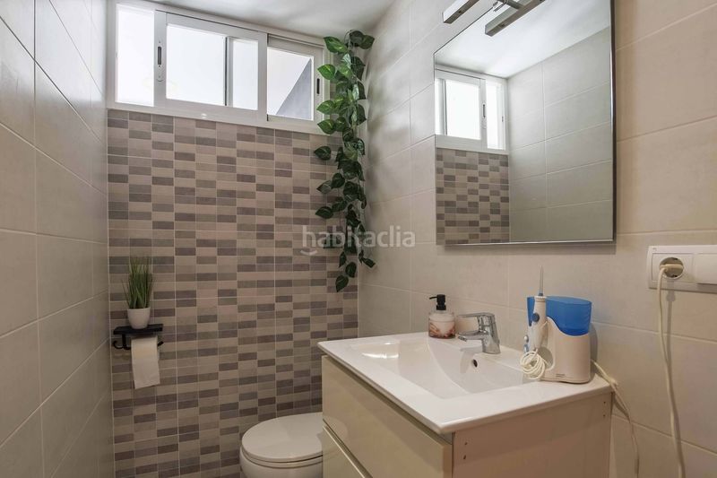 Foto 3bb138f2-1e63-4bcf-9880-275988bcb906. Pis a Playa Levante Benidorm