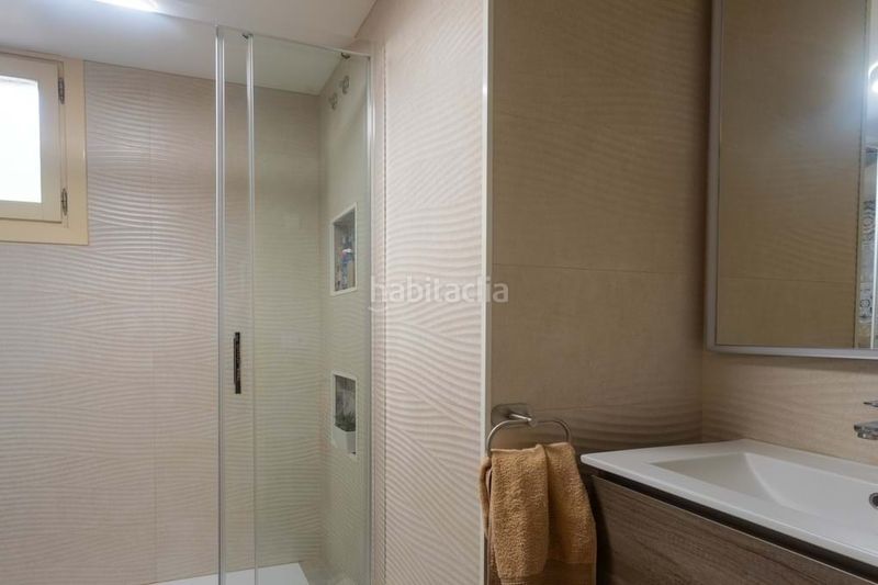 Foto c9ba508f-2d3a-4ae7-b585-b77dcc2501d8. Xalet amb aparcament piscina a Golf Bahía Finestrat