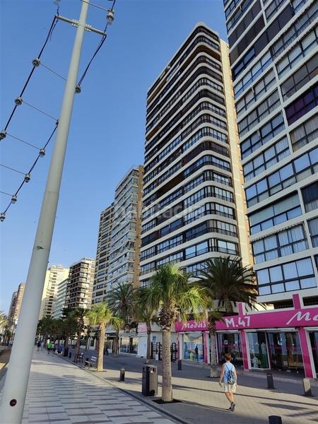 Foto ac1bd21a-f7b4-4423-a731-13bdc059fd73. Local comercial en Playa Levante Benidorm