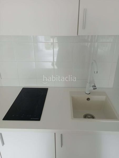 Foto ceda7e17-c63e-40b8-a83a-b2f452377f73. Estudio en Rincón Alto Benidorm