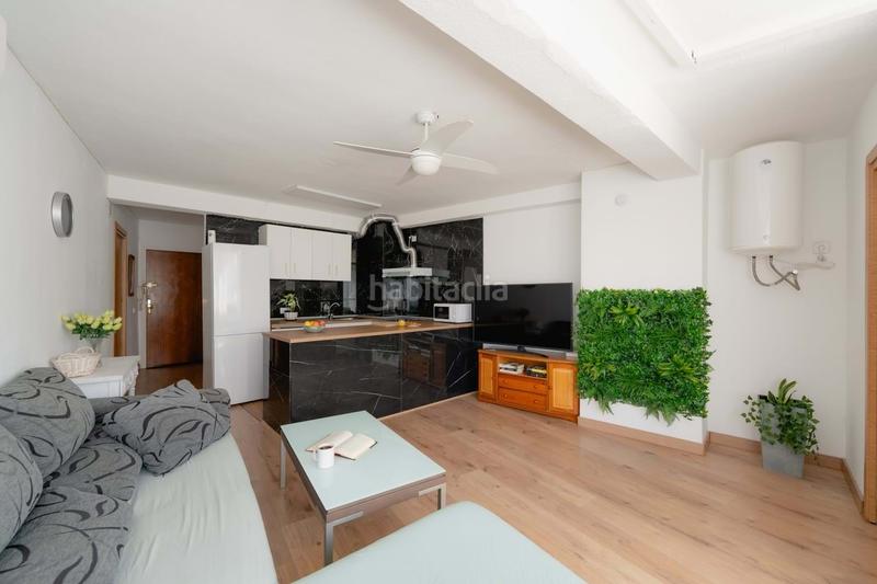 Foto 19660a3b-34fa-4995-b992-85bad44e2eae. Flat with pool in Playa Poniente Benidorm