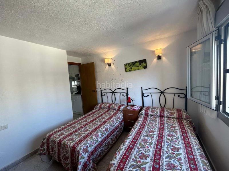 Foto b3b52d57-2d5b-4d68-9662-6ae7fc79ba5f. Dúplex en Playa Levante Benidorm