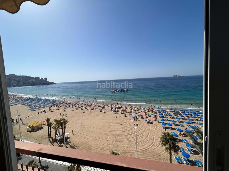Foto cea7d55f-3d0c-4e30-bb85-cd83e8aa2286. Dúplex en Playa Levante Benidorm