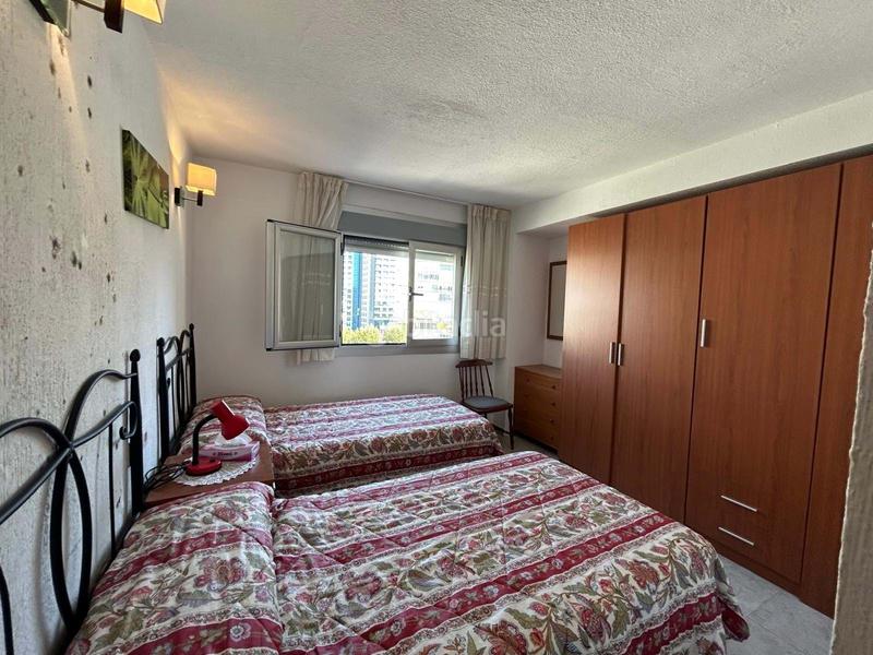 Foto fb2795a9-ac69-4781-b40f-234b8d677143. Dúplex en Playa Levante Benidorm