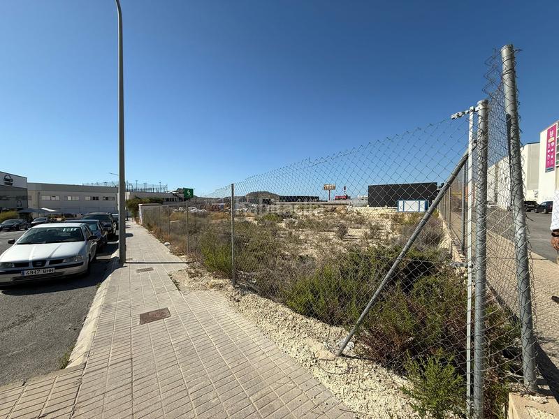 Foto ed0511cc-ac85-4fd4-a957-c10dcbe64f26. Residential plot in Golf Bahía Finestrat