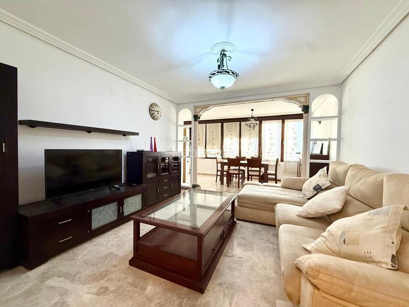 Foto a58b6534-d5cf-45e6-be85-3b1e8f6de0aa. Miete etagenwohnung in Juzgados - Plaza de Toros Benidorm