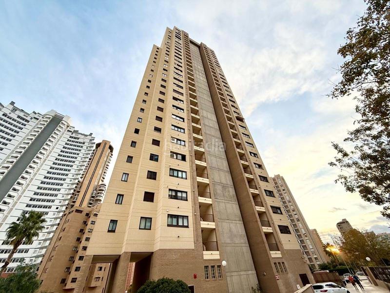 Foto 28cc94ab-d90a-4b36-8b60-a0f043e16e2d. Rent flat in Juzgados - Plaza de Toros Benidorm