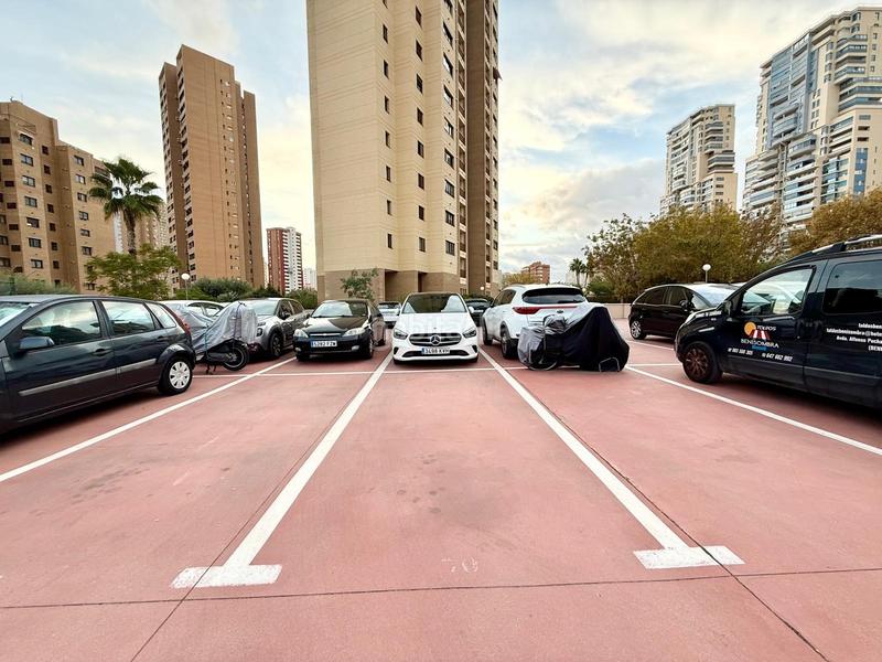 Foto b0cbe350-9acc-4191-b0a5-4d957b9a0482. Rent flat in Juzgados - Plaza de Toros Benidorm