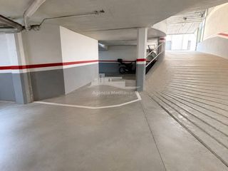 Aparcament cotxe a Calle Prosperidad