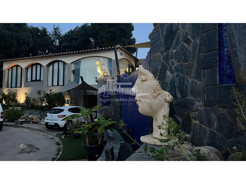 Foto c50c04a5-bcd1-497c-a8db-0942d46a27d8. Chalet con riscaldamento parcheggio piscina in Pals